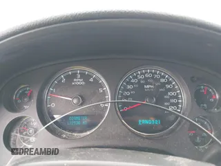 2007 Chevrolet Suburban LT с VIN 1GNFK16397J380298, выставлен на аукционе IAAI как лот 41945696 с пробегом 122 530 миль миль и . История ставок и продаж доступна на DreamBid. Изображение 7.