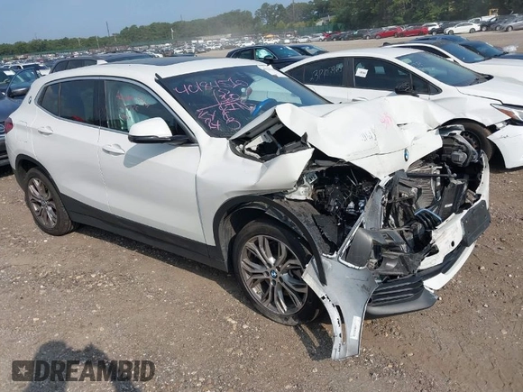 2022 BMW X2 sDrive28i z VIN WBXYH9C04N5U11829, wystawiony jako IAAI lot #40184510 z przebiegiem 59 426 mil mil oraz . Historia ofert i sprzedaży dostępna na DreamBid. Obrazek 1.