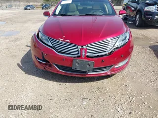 2014 Lincoln MKZ Hybrid with VIN 3LN6L2LU6ER817374, listed as a IAAI auction lot 42065826 with 170,863 mi miles. Bid and sale history available at carsss.com. Image 6.