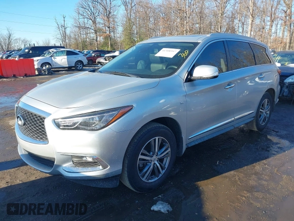 2019 Infiniti QX60 LUXE with VIN 5N1DL0MN3KC568514, listed as a IAAI auction lot 41308997 with 96,807 mi miles. Bid and sale history available at carsss.com. Image 17.