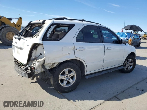 2005 Kia Sorento LX z VIN KNDJC733355365549, wystawiony jako Copart lot #45800565 z przebiegiem 218 962 mil mil oraz Szkoda całkowita • Salvage title. Historia ofert i sprzedaży dostępna na DreamBid. Obrazek 3.