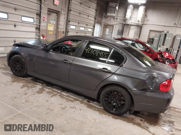 2006 BMW 3 Series 325i with VIN WBAVB13526KX36980, listed as a IAAI auction lot 42308455 with 147,512 mi miles and . Bid and sale history available at DreamBid. Image 3.