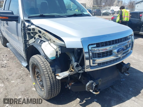 2013 Ford F-150 XL z VIN 1FTFX1EF0DFD47419, wystawiony jako IAAI lot #42065174 z przebiegiem 170 070 mil mil oraz . Historia ofert i sprzedaży dostępna na DreamBid. Obrazek 6.