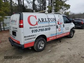 2020 Chevrolet Express Cargo Van with VIN 1GCWGAFG5L1254320, listed as a Copart auction lot 39557064 with 0 mi miles and Salvage Title. Bid and sale history available at carsss.com. Image 3.