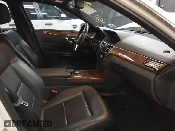 2012 Mercedes-Benz E 350 Luxury with VIN WDDHF8JB3CA642474, listed as a IAAI auction lot 41952364 with 75,763 mi miles and . Bid and sale history available at DreamBid. Image 5.