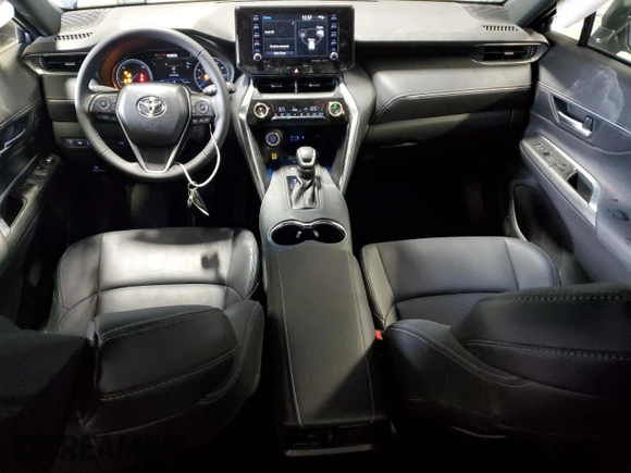 2022 Toyota Venza LE with VIN JTEAAAAH9NJ115463, listed as a Copart auction lot 37533754 with 10,108 mi miles. Bid and sale history available at carsss.com. Image 8.