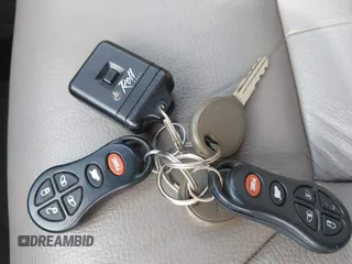 2001 Chrysler Town & Country LXi with VIN 2C8GP54L81R374793, listed as a IAAI auction lot 42150259 with 134,591 mi miles and . Bid and sale history available at DreamBid. Image 11.