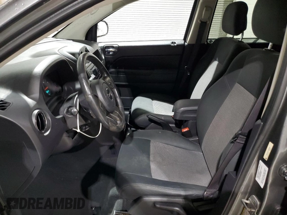 2012 Jeep Compass Latitude with VIN 1C4NJDEB1CD559901, listed as a Copart auction lot 46044185 with 86,000 mi miles and Salvage Title. Bid and sale history available at DreamBid. Image 7.