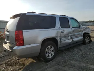 2011 GMC Yukon XL SLT with VIN 1GKS1KE09BR203305, listed as a Copart auction lot 52256945 with 225,017 mi miles and Clean Title. Bid and sale history available at carsss.com. Image 3.