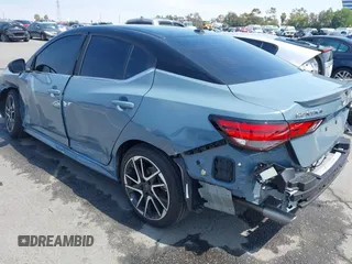 2025 Nissan Sentra SR с VIN 3N1AB8DVXSY233950, выставлен на аукционе IAAI как лот 42429684 с пробегом 5 114 миль миль и . История ставок и продаж доступна на DreamBid. Изображение 3.