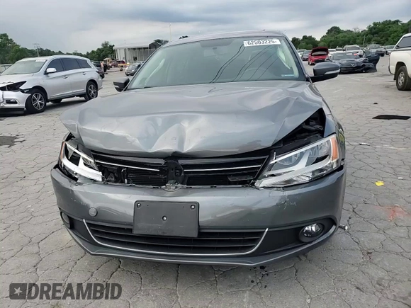 2013 Volkswagen Jetta TDI w/Premium/Nav с VIN 3VWLL7AJ4DM412457, выставлен на аукционе Copart как лот 62503225 с пробегом 91 045 миль миль и Чистый • Clean title. История ставок и продаж доступна на DreamBid. Изображение 13.
