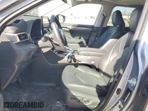 2023 Toyota Highlander Hybrid Limited with VIN 5TDXBRCH8PS597517, listed as a Copart auction lot 43816715 with 14,215 mi miles and Salvage title. Bid and sale history available at DreamBid. Image 7.
