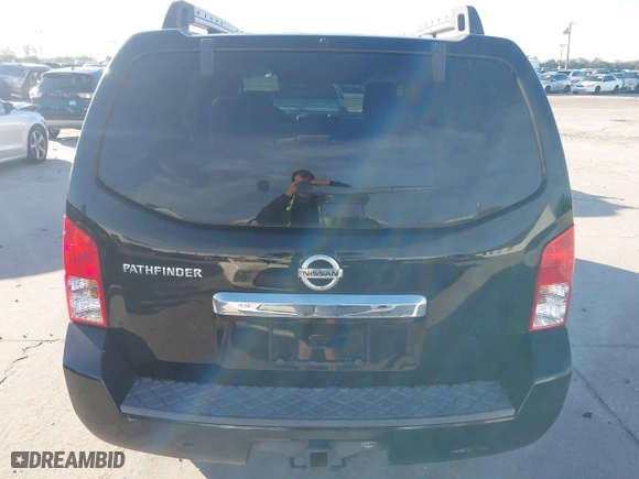 2012 Nissan Pathfinder SV with VIN 5N1AR1NN3CC620795, listed as a IAAI auction lot 41195522 with 120,930 mi miles. Bid and sale history available at carsss.com. Image 16.