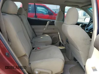 2010 Toyota Highlander with VIN 5TDBK3EH6AS008329, listed as a Copart auction lot 61506945 with 194,748 mi miles and Salvage title. Bid and sale history available at DreamBid. Image 11.