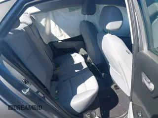 2023 Kia Rio LX z VIN 3KPA24AD5PE603017, wystawiony jako IAAI lot #41590704 z przebiegiem 44 553 mil mil oraz . Historia ofert i sprzedaży dostępna na DreamBid. Obrazek 8.