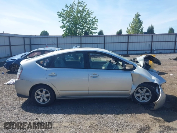 2004 Toyota Prius with VIN JTDKB22UX40071422, listed as a IAAI auction lot 42224668 with 168,422 mi miles and . Bid and sale history available at DreamBid. Image 12.