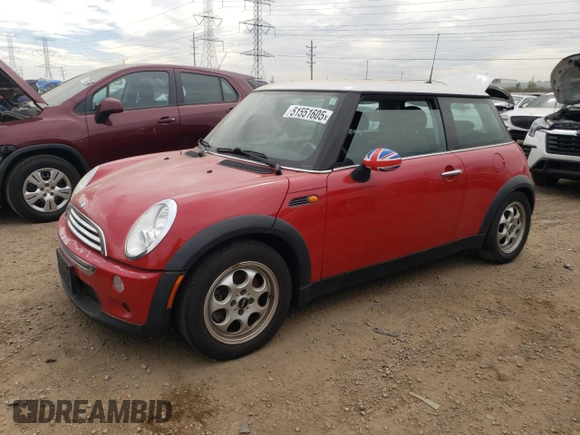 2005 MINI Hardtop with VIN WMWRC33475TC59069, listed as a Copart auction lot 51551605 with 87,900 mi miles and Clean title. Bid and sale history available at DreamBid. Image 1.