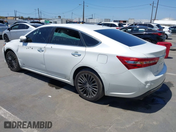 2017 Toyota Avalon XLE z VIN 4T1BK1EB2HU250987, wystawiony jako IAAI lot #42080162 z przebiegiem 71 118 mil mil oraz . Historia ofert i sprzedaży dostępna na DreamBid. Obrazek 3.