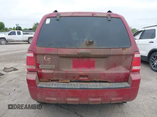 2010 Ford Escape XLT с VIN 1FMCU0D78AKA94865, выставлен на аукционе IAAI как лот 42289593 с пробегом 189 889 миль миль и . История ставок и продаж доступна на DreamBid. Изображение 16.
