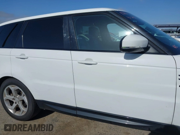 2018 Land Rover Range Rover Sport HSE with VIN SALWR2RK2JA182403, listed as a IAAI auction lot 42111640 with 100,842 mi miles. Bid and sale history available at carsss.com. Image 13.