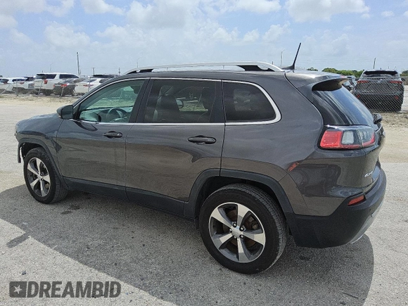2019 Jeep Cherokee Limited with VIN 1C4PJMDX3KD162386, listed as a Copart auction lot 60240995 with 107,709 mi miles and Clean title. Bid and sale history available at DreamBid. Image 2.