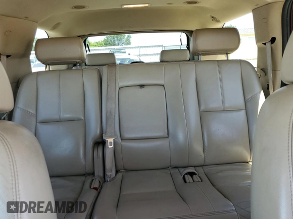 2007 Chevrolet Tahoe LT z VIN 1GNFC13037J277398, wystawiony jako Copart lot #56033605 z przebiegiem 196 490 mil mil oraz Szkoda całkowita • Salvage title. Historia ofert i sprzedaży dostępna na DreamBid. Obrazek 10.