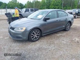 2013 Volkswagen Jetta S z VIN 3VW2K7AJ5DM369293, wystawiony jako IAAI lot #42172959 z przebiegiem 170 983 mil mil oraz . Historia ofert i sprzedaży dostępna na DreamBid. Obrazek 2.