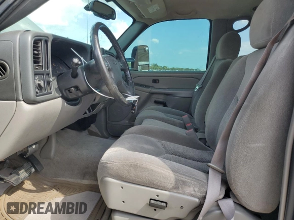 2006 Chevrolet Suburban LS with VIN 1GNEC16Z26J154082, listed as a Copart auction lot 46166755 with 112,390 mi miles and Salvage Title. Bid and sale history available at carsss.com. Image 7.