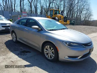 2015 Chrysler 200 Limited with VIN 1C3CCCAB7FN728548, listed as a IAAI auction lot 42069446 with 154,802 mi miles. Bid and sale history available at carsss.com. Image 1.