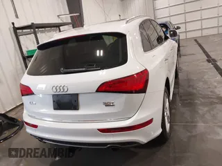 2016 Audi Q5 Prestige with VIN WA1W7AFP7GA001712, listed as a IAAI auction lot 41586298 with 98,725 mi miles. Bid and sale history available at carsss.com. Image 16.
