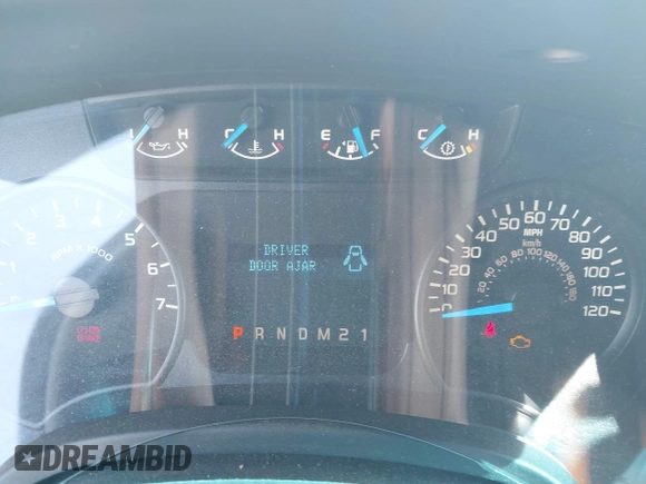 2014 Ford F-150 XL with VIN 1FTFW1CF1EKE20120, listed as a IAAI auction lot 42099294 with 207,198 mi miles and . Bid and sale history available at DreamBid. Image 7.