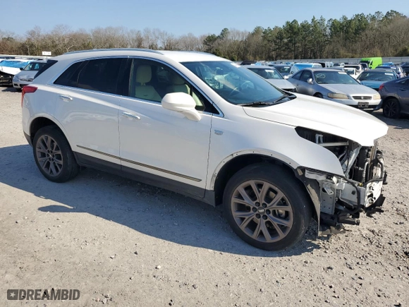 2019 Cadillac XT5 FWD with VIN 1GYKNARS0KZ299602, listed as a Copart auction lot 43743105 with 72,768 mi miles and Salvage Title. Bid and sale history available at carsss.com. Image 4.