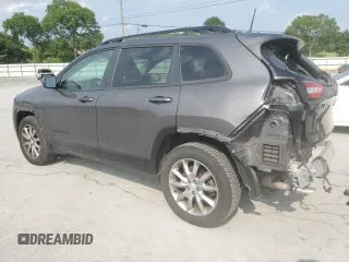 2018 Jeep Cherokee Latitude Tech Connect z VIN 1C4PJMCB4JD588804, wystawiony jako Copart lot #59859525 z przebiegiem 89 217 mil mil oraz Szkoda całkowita • Salvage title. Historia ofert i sprzedaży dostępna na DreamBid. Obrazek 2.