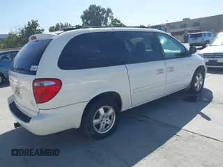 2005 Dodge Caravan SXT z VIN 2D4GP44L95R336090, wystawiony jako IAAI lot #42328818 z przebiegiem 272 347 mil mil oraz . Historia ofert i sprzedaży dostępna na DreamBid. Obrazek 4.