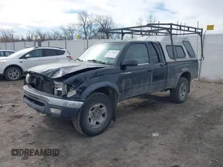 2003 Toyota Tacoma with VIN 5TEWN72N53Z176334, listed as a IAAI auction lot 41774810 with 190,543 mi miles. Bid and sale history available at carsss.com. Image 2.