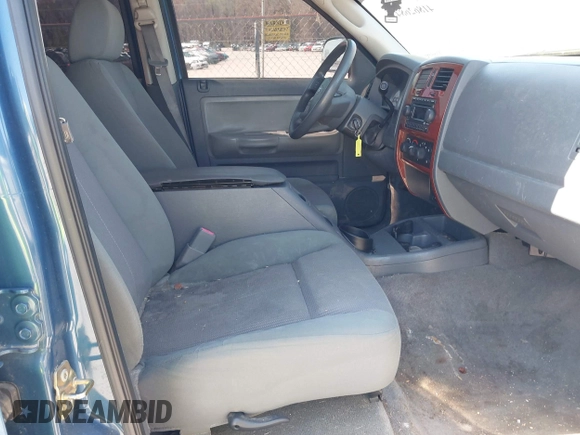 2005 Dodge Dakota SLT with VIN 1D7HW48N05S339156, listed as a IAAI auction lot 41862684 with 158,796 mi miles and . Bid and sale history available at DreamBid. Image 5.