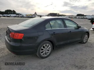 2014 Volkswagen Jetta Sedan SE w/Connectivity with VIN 3VWD07AJXEM209099, listed as a Copart auction lot 45860565 with 111,046 mi miles and Salvage Title. Bid and sale history available at carsss.com. Image 3.