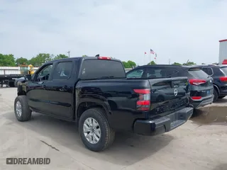 2023 Nissan Frontier PRO-4X with VIN 1N6ED1EK9PN666908, listed as a IAAI auction lot 41919897 with 35,251 mi miles. Bid and sale history available at carsss.com. Image 15.