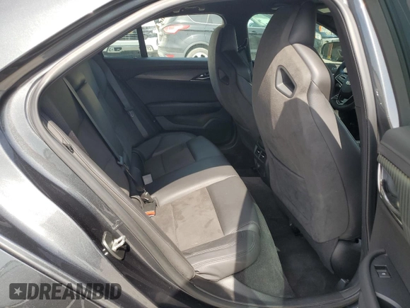 2017 Cadillac ATS-V z VIN 1G6AN5RY8H0188681, wystawiony jako Copart lot #68009144 z przebiegiem 54 029 mil mil oraz Czysty tytuł • Clean title. Historia ofert i sprzedaży dostępna na DreamBid. Obrazek 10.