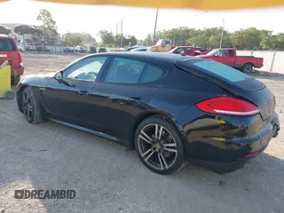 2016 Porsche Panamera 4 z VIN WP0AA2A79GL004758, wystawiony jako IAAI lot #42281848 z przebiegiem 105 580 mil mil oraz . Historia ofert i sprzedaży dostępna na DreamBid. Obrazek 3.