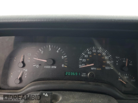 2000 Jeep Cherokee SE with VIN 1J4FF28S9YL222714, listed as a Copart auction lot 88575685 with 203,691 mi miles and Salvage Title. Bid and sale history available at carsss.com. Image 9.