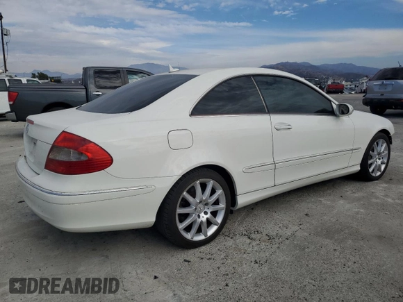 2007 Mercedes-Benz CLK 350 with VIN WDBTJ56H77F216180, listed as a Copart auction lot 80304494 with 116,590 mi miles and Salvage Title. Bid and sale history available at DreamBid. Image 3.