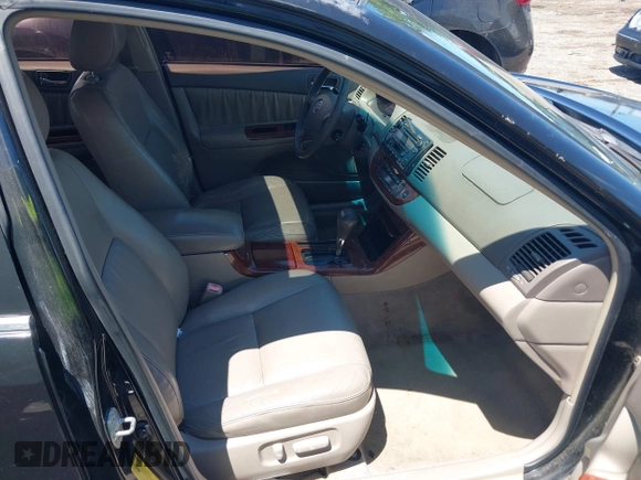 2005 Toyota Camry LE with VIN 4T1BF30K85U085126, listed as a IAAI auction lot 42192443 with 189,196 mi miles and . Bid and sale history available at DreamBid. Image 5.