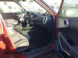 2020 Kia Soul S with VIN KNDJ23AU2L7117902, listed as a IAAI auction lot 41759979 with 59,764 mi miles. Bid and sale history available at carsss.com. Image 5.