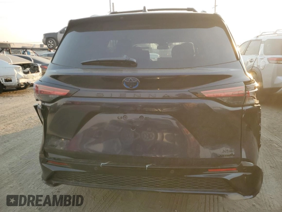 2024 Toyota Sienna LE with VIN 5TDCSKFC8RS146435, listed as a Copart auction lot 88138465 with 2,594 mi miles and Salvage Title. Bid and sale history available at carsss.com. Image 6.