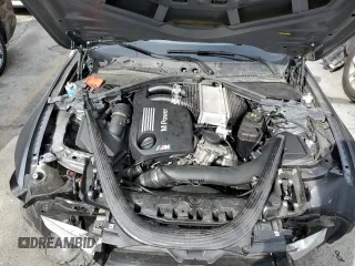 2019 BMW M4 z VIN WBS4Z9C54KEJ63803, wystawiony jako Copart lot #64827292 z przebiegiem 4 484 mil mil oraz . Historia ofert i sprzedaży dostępna na DreamBid. Obrazek 7.