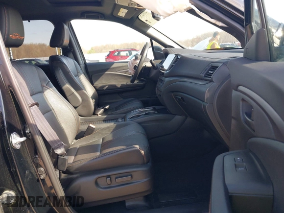 2022 Honda Passport TrailSport z VIN 5FNYF8H63NB015562, wystawiony jako IAAI lot #41914797 z przebiegiem 58 084 mil mil oraz . Historia ofert i sprzedaży dostępna na DreamBid. Obrazek 5.