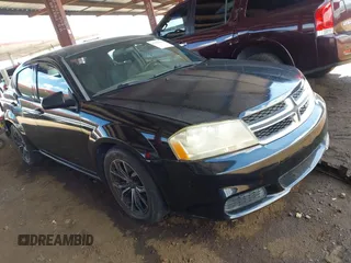 2014 Dodge Avenger SE z VIN 1C3CDZAB9EN147826, wystawiony jako IAAI lot #42398049 z przebiegiem 103 866 mil mil oraz . Historia ofert i sprzedaży dostępna na DreamBid. Obrazek 1.