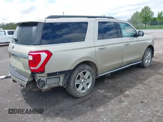 2018 Ford Expedition Max XLT z VIN 1FMJK1JT6JEA47823, wystawiony jako IAAI lot #42191583 z przebiegiem 135 565 mil mil oraz . Historia ofert i sprzedaży dostępna na DreamBid. Obrazek 4.