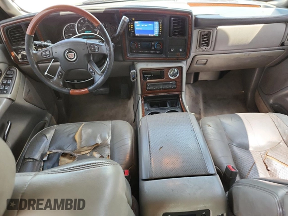 2004 Cadillac Escalade with VIN 1GYEK63N74R228938, listed as a Copart auction lot 63845725 with 267,438 mi miles and Salvage title. Bid and sale history available at DreamBid. Image 8.